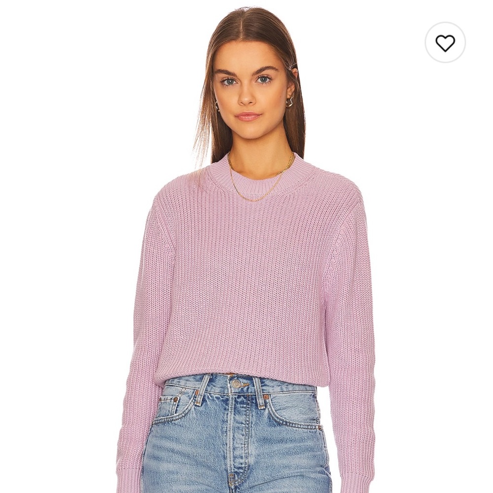 525 Crewneck Pullover Sweater